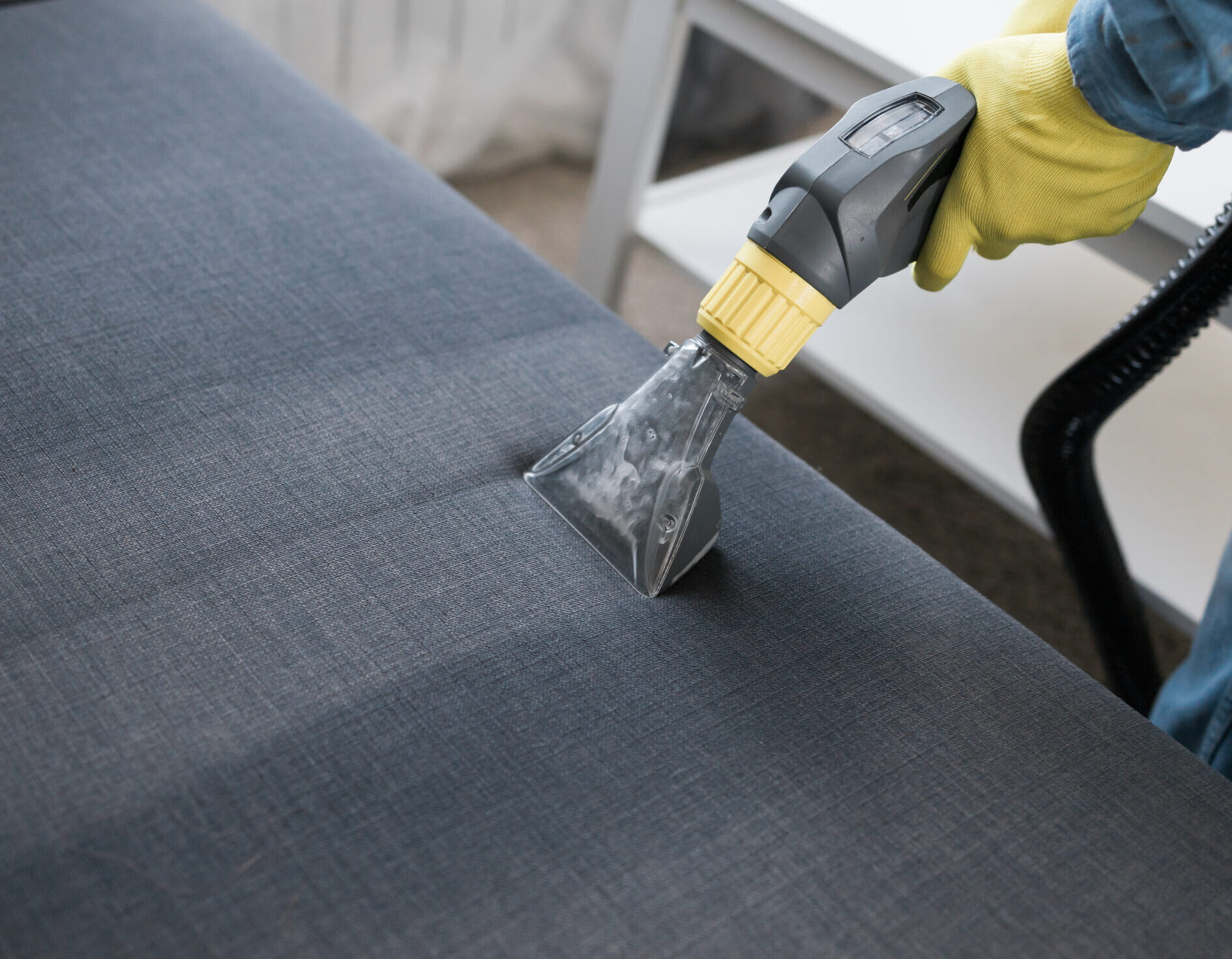 Best upholstery cleaners in Ponoka, Alberta